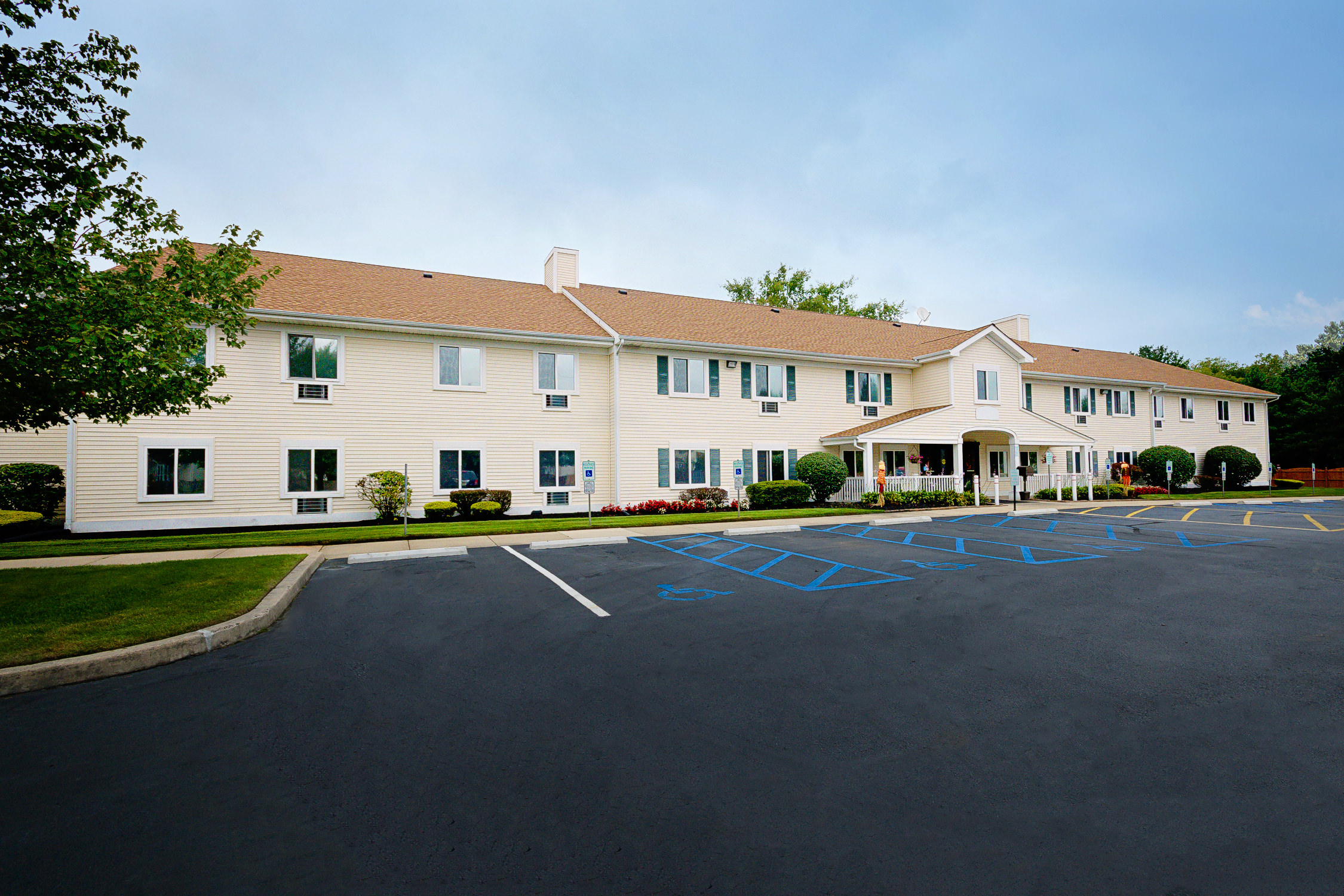Orville Commons Apartments - gdefnhi